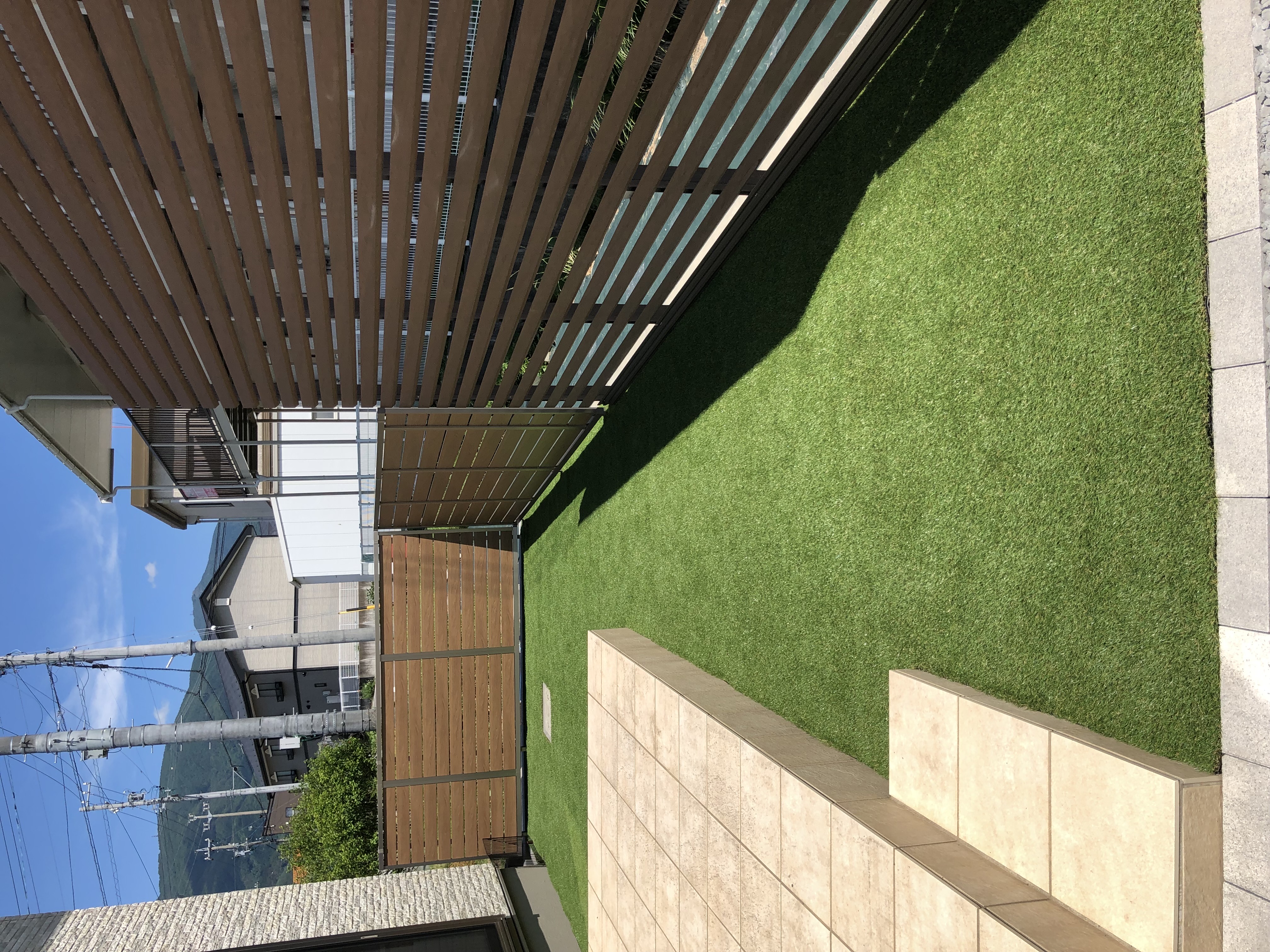 長野・松本の芝・砂利・雑草対策施工事例 メイン写真 - 職人直営のアシスタンス心和