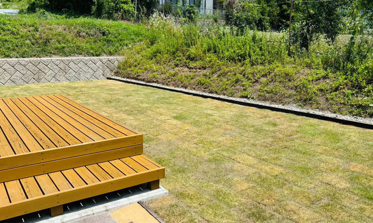 松本市の雑草対策施工事例